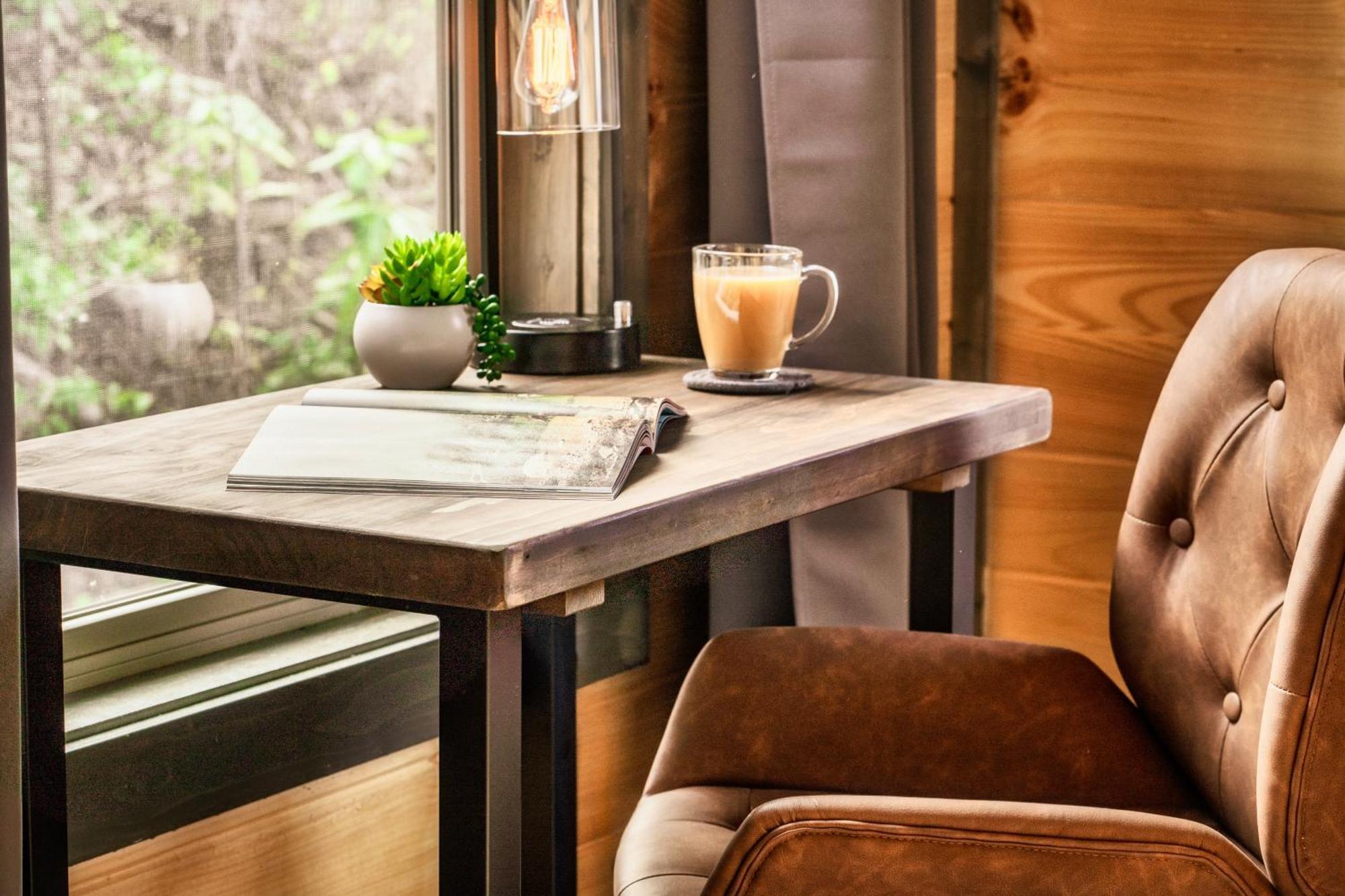 Mountainscape - Brand New Cabin W Views - Hottub - Firetable - Ps5 - Pooltable - 3 Pools Gatlinburg Exteriör bild